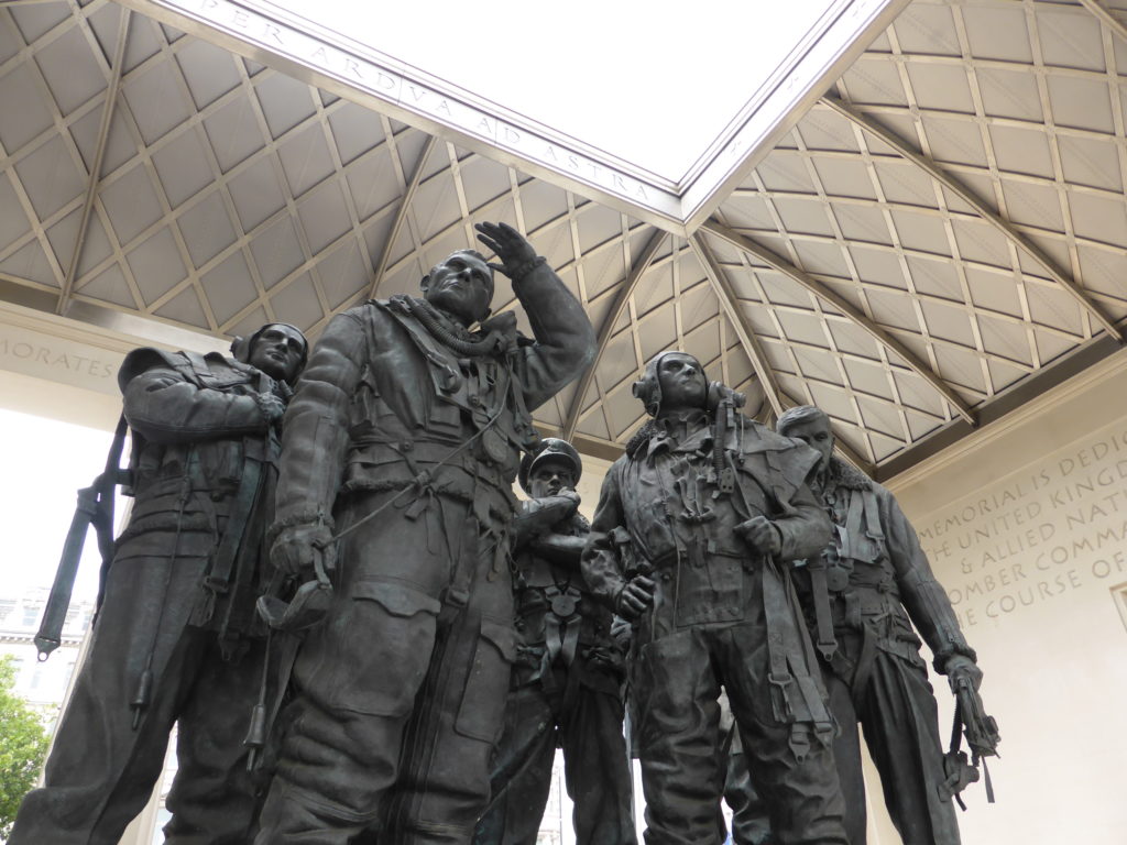 Romantic Couples Guide Central London Bomber Command Memorial