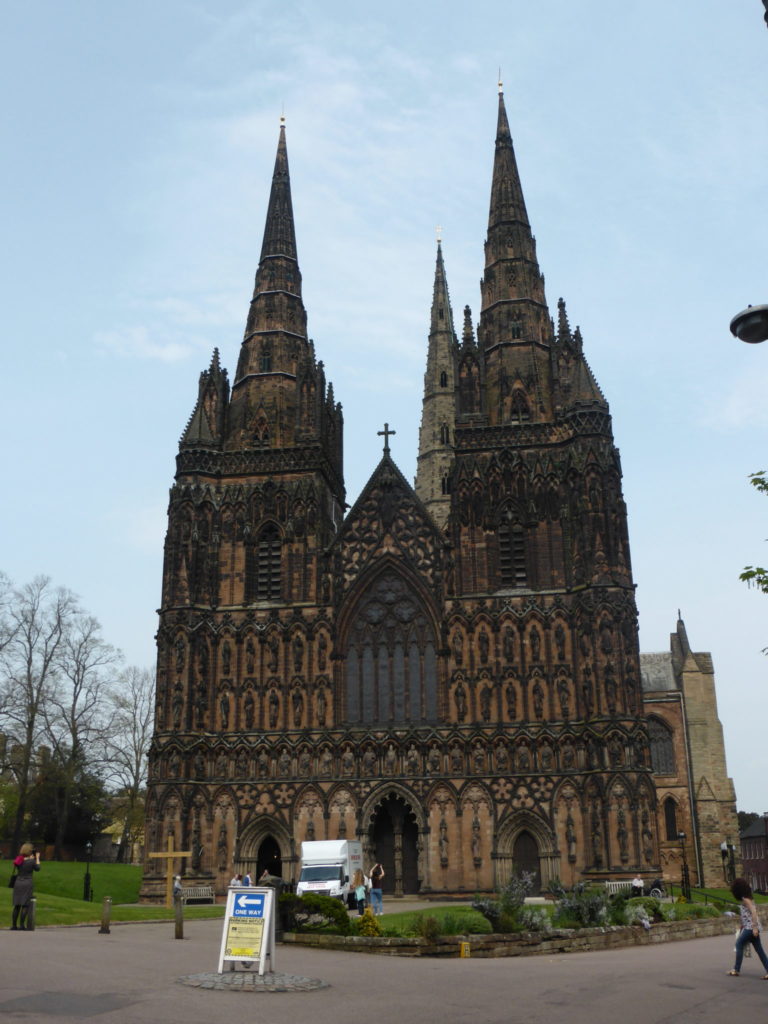 Lichfield Cathedral Romantic Couples Guide Staffordshire